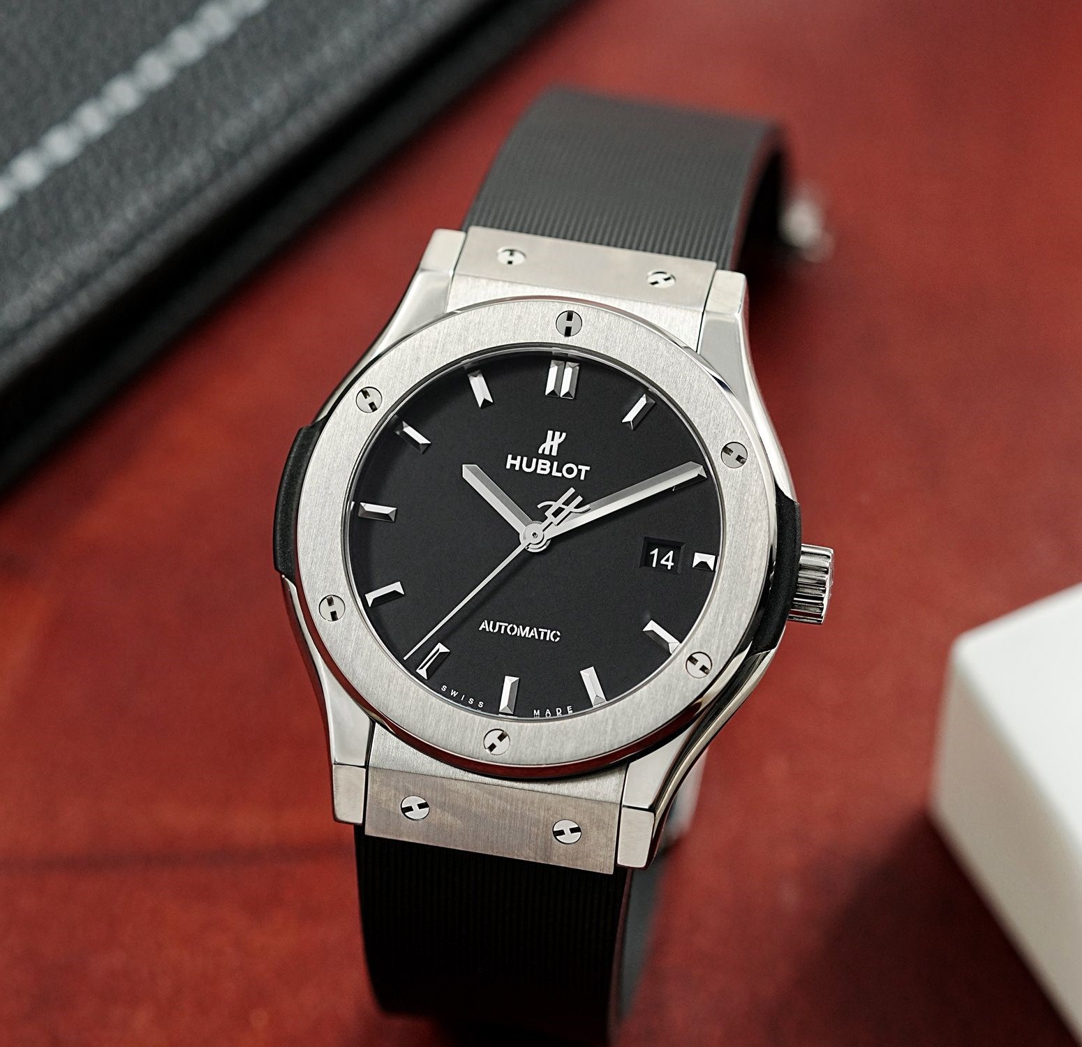 Silver Watch Hover